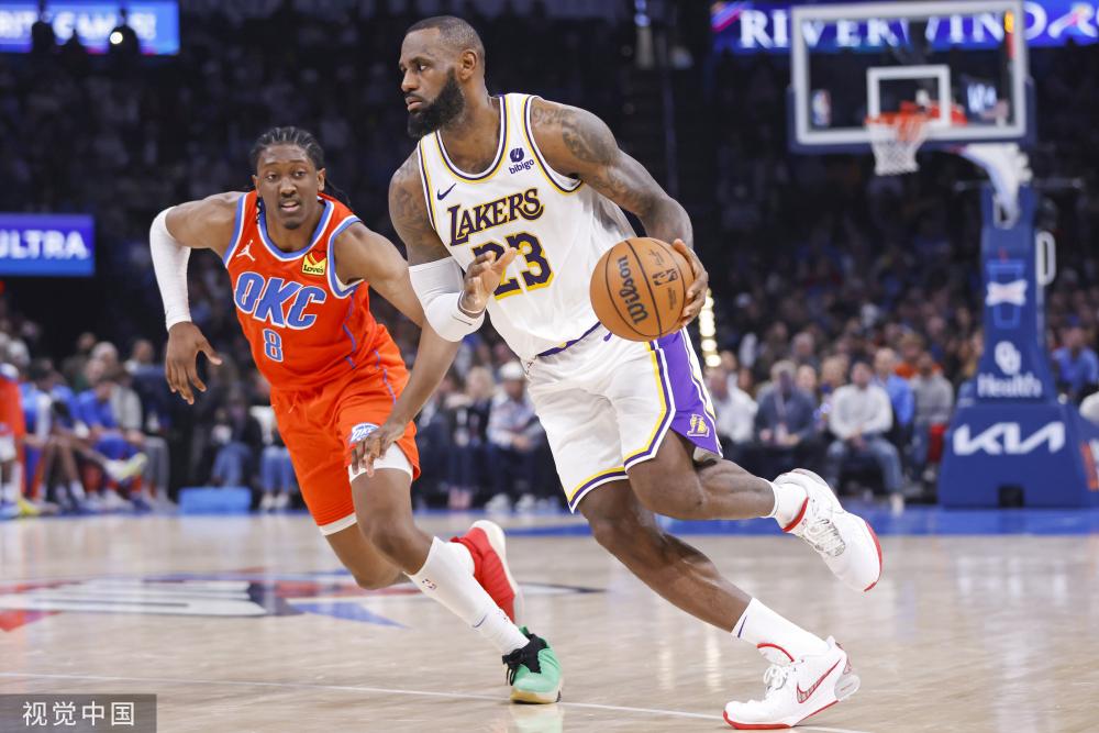 他总能在关 他总能在关