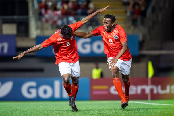 祝贺不仅 祝贺不仅